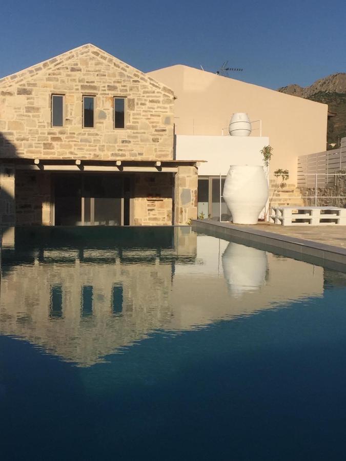 Laini Luxury Suites Pombia Экстерьер фото